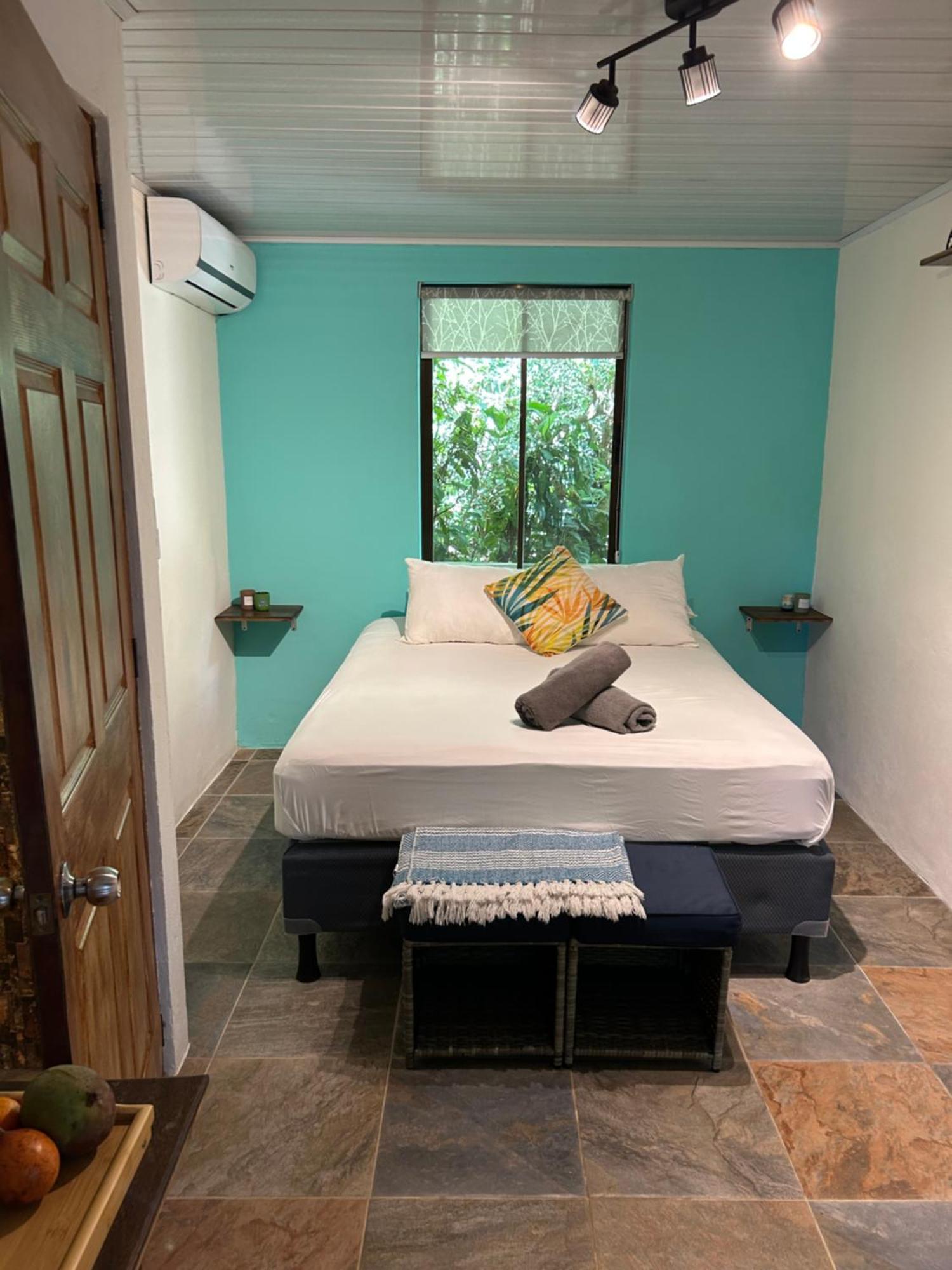 Boutique Rooms River Front At La Junta Dominical Exteriér fotografie